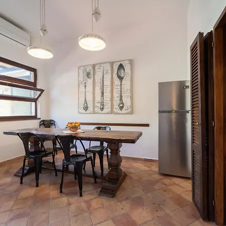 Claudia's 2 Alghero
